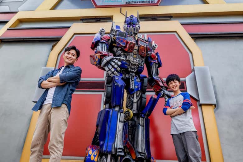 Viviréis emocionantes aventuras con los Transformers